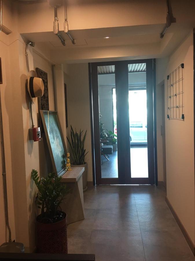 Tree​ For​ Rest​ Poshtel Vandrarhem Bangkok Exteriör bild